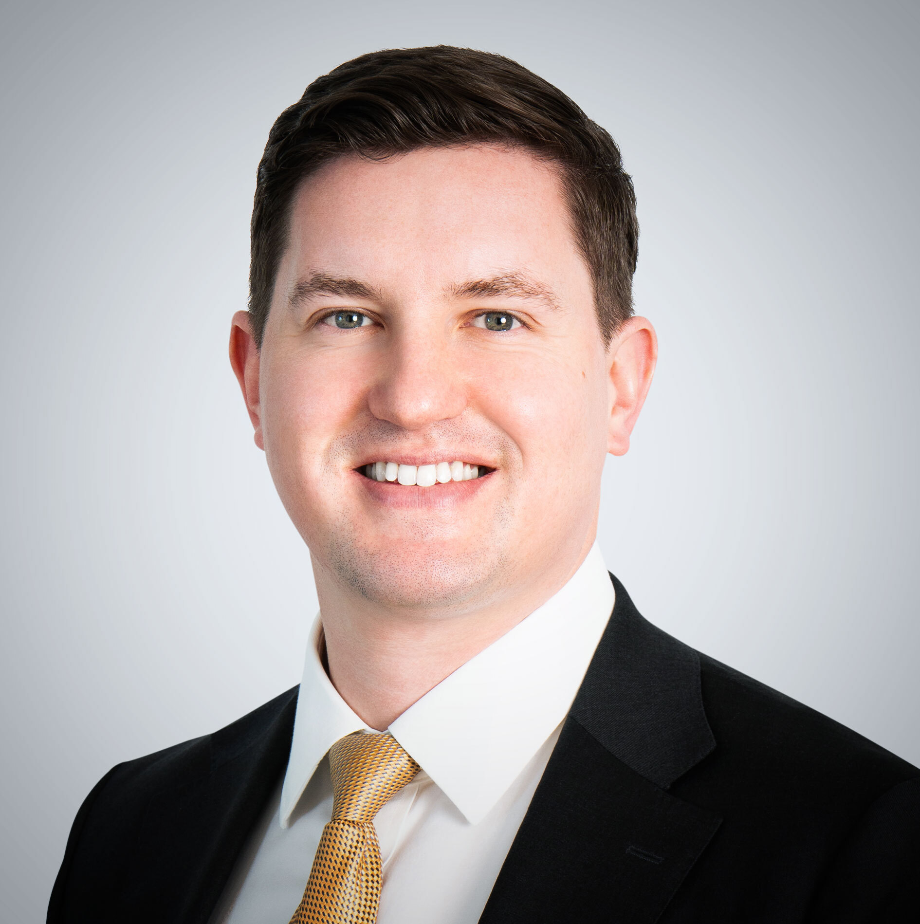 Litigation Lawyer Galen Knowles